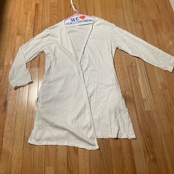 Victoria’s secret White Wrap Around Tie Long Sleeve Sweater Size XS/S - Picture 1 of 8